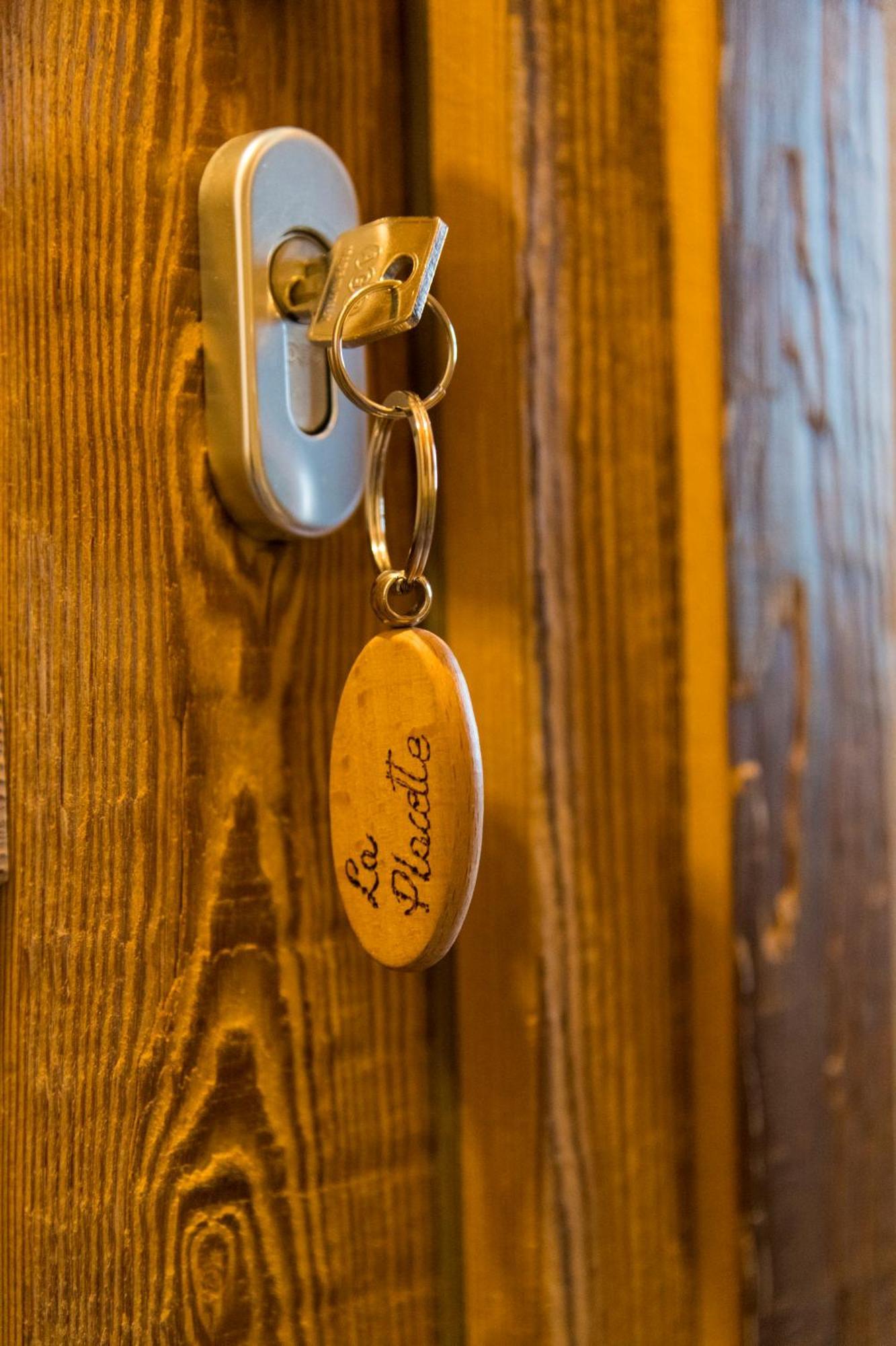 La Placette - Albergo Diffuso E Trattoria Usseaux 外观 照片