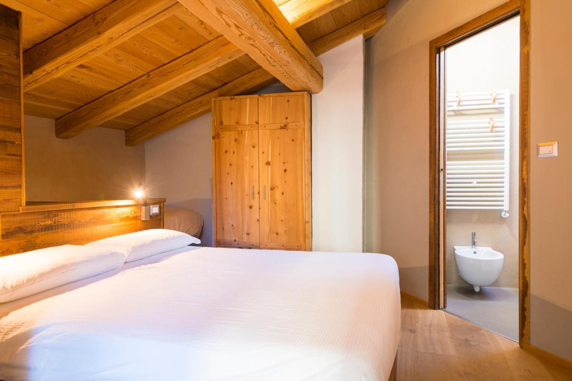La Placette - Albergo Diffuso E Trattoria Usseaux 外观 照片