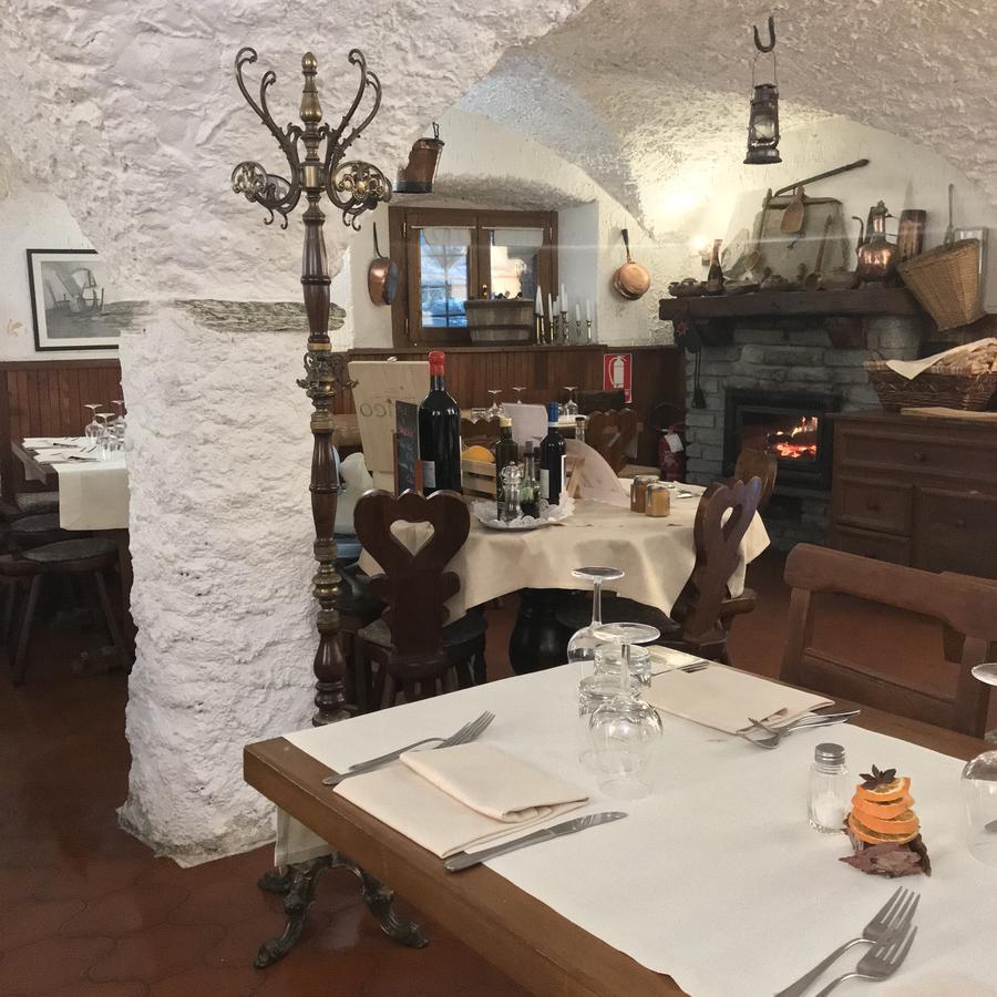 La Placette - Albergo Diffuso E Trattoria Usseaux 外观 照片