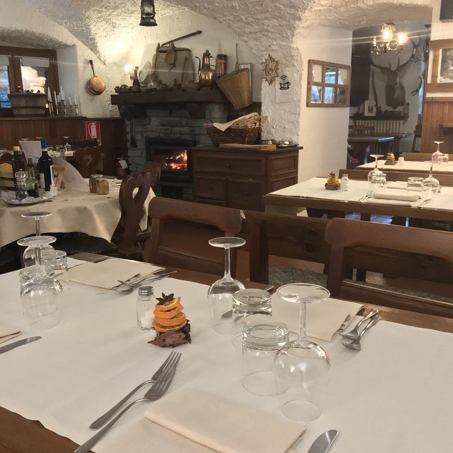 La Placette - Albergo Diffuso E Trattoria Usseaux 外观 照片